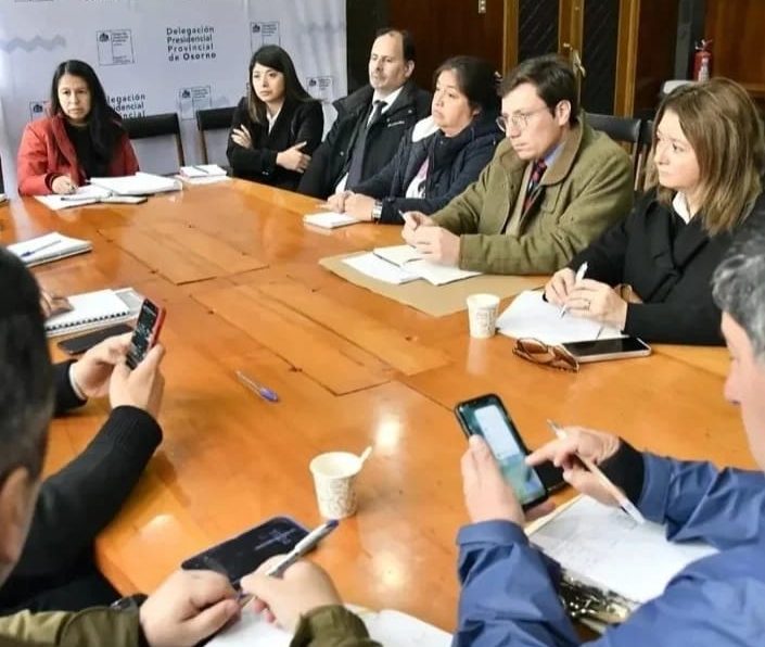 “Unidos contra el Comercio Ilícito: Delegación Presidencial Provincial de Osorno lidera esfuerzos para asegurar unas fiestas seguras y prósperas”